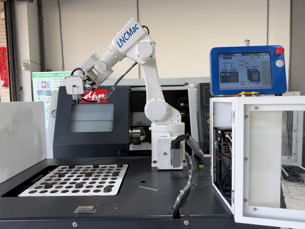 LNCMac 六軸機器人上下料應用